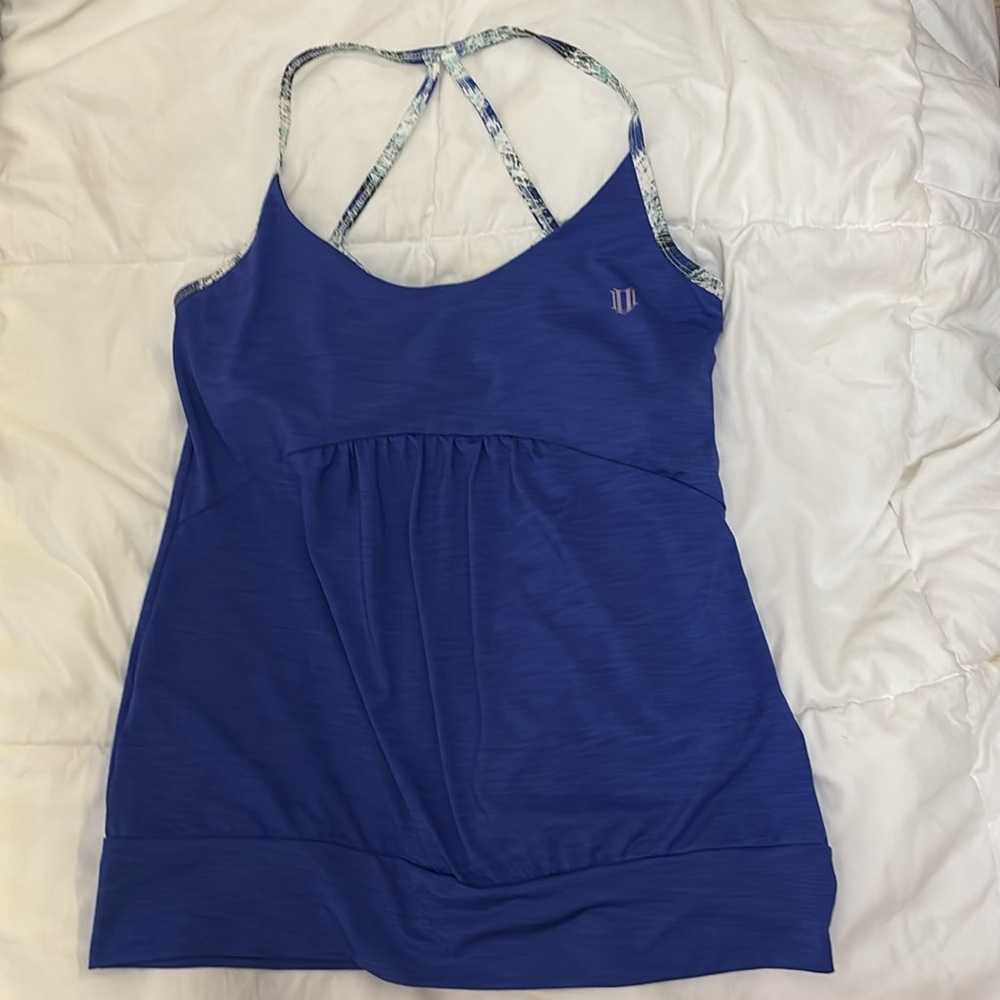 ELEVEN BY VENUS WILLIAMS Blue Yoga Athletic Top Sz M Back-Out Logo NWOT